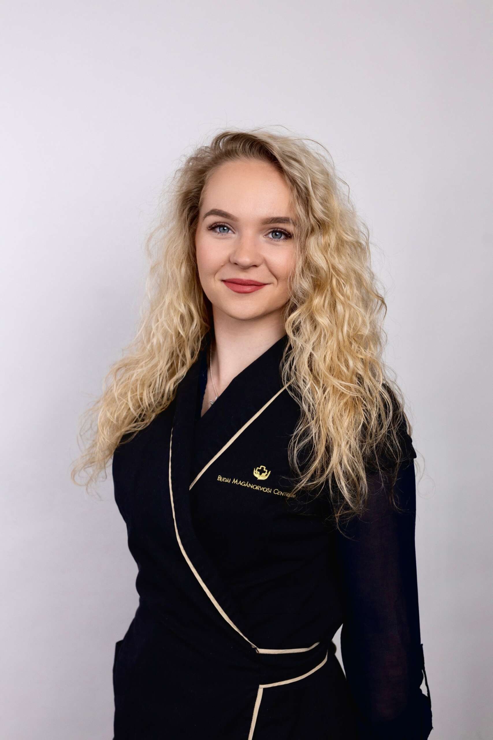 Erdélyi Lili
